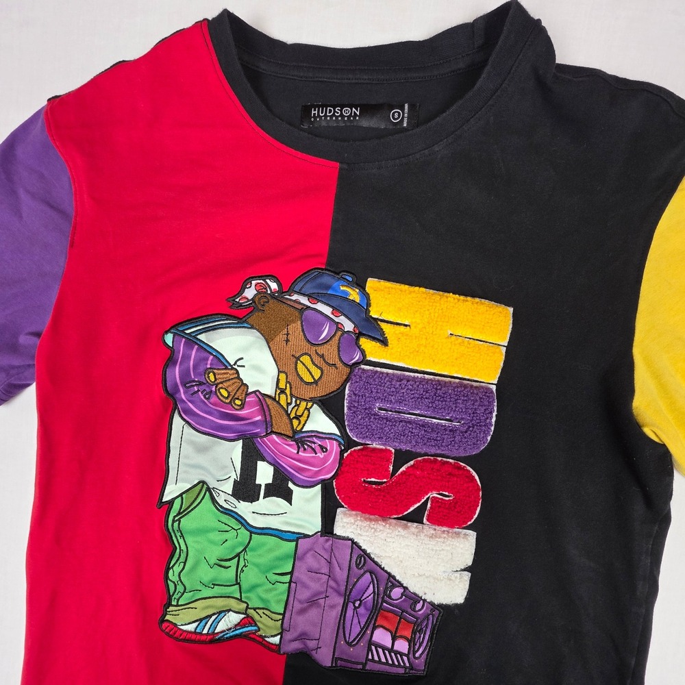 Hudson Outerwear Hip Hop Chenille T-Shirt Mens Biggie Smalls Notorious‎ B.I.G.